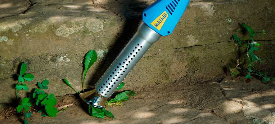 Eliminate weeds in 5 seconds with the Electric Weeder